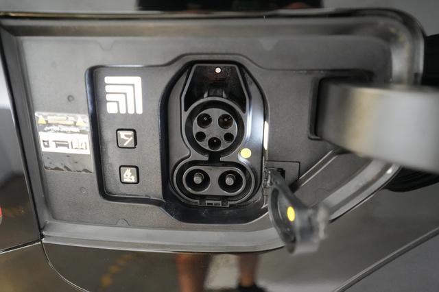 2024 Kia EV9 — photo 8 of 23