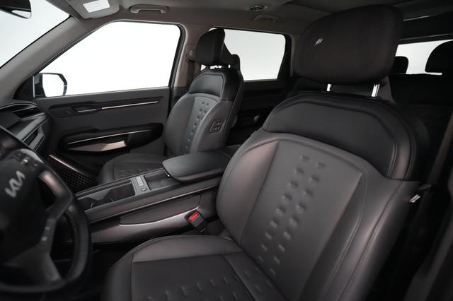 2024 Kia EV9 — photo 3 of 23