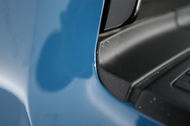 2023 Rivian R1T — photo 24 of 30