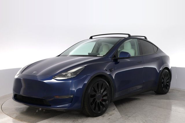 2022 Tesla Model Y — VIN 7SAYGDEF3NF348776