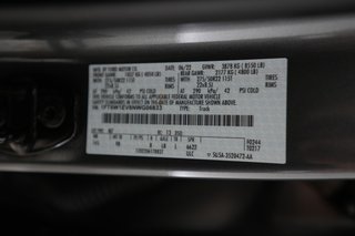 2022 Ford F-150 Lightning — photo 18 of 18