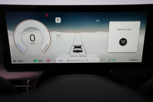 2023 Genesis GV60 — photo 5 of 19