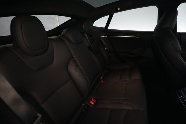 2024 Tesla Model S — photo 4 of 22