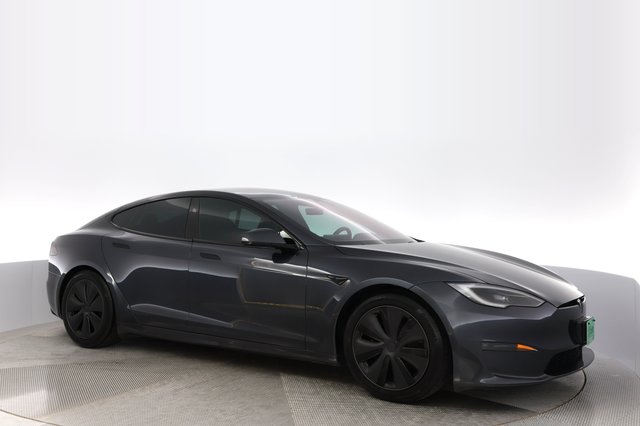 2024 Tesla Model S — photo 11 of 22