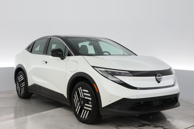2026 Nissan LEAF — photo 9 of 24