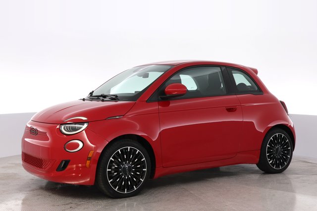 2024 Fiat 500e — photo 14 of 20