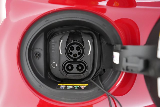 2024 Fiat 500e — photo 8 of 20