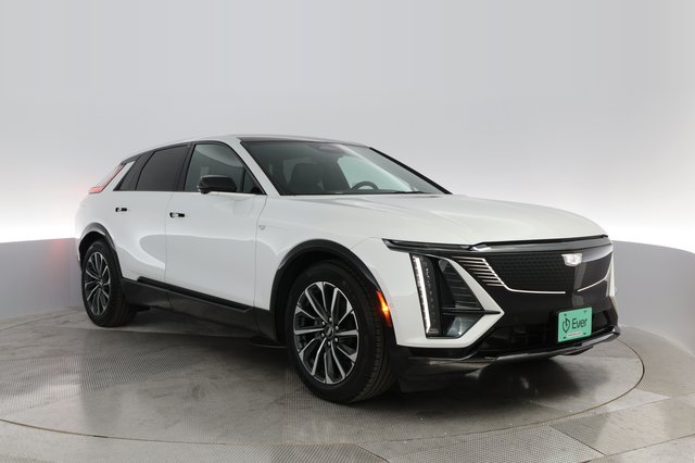 2024 Cadillac LYRIQ — photo 7 of 29