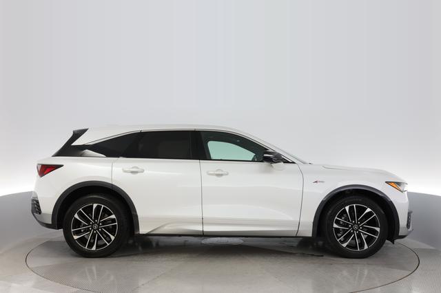 2024 Acura ZDX — photo 10 of 22