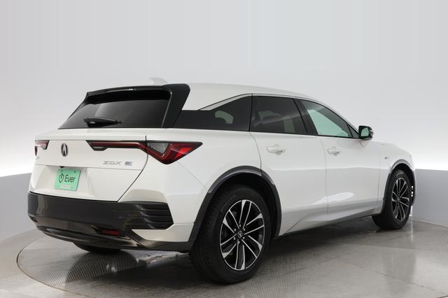 2024 Acura ZDX — photo 2 of 22