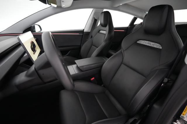 2024 Tesla Model 3 — photo 3 of 21