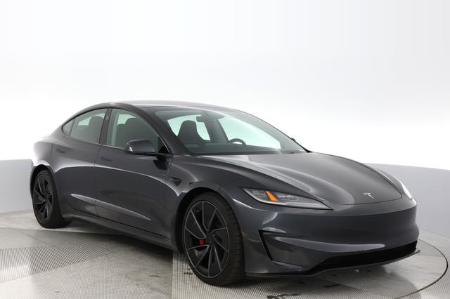 2024 Tesla Model 3 — photo 9 of 21