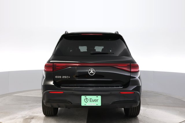 2024 Mercedes-Benz EQB — photo 12 of 25
