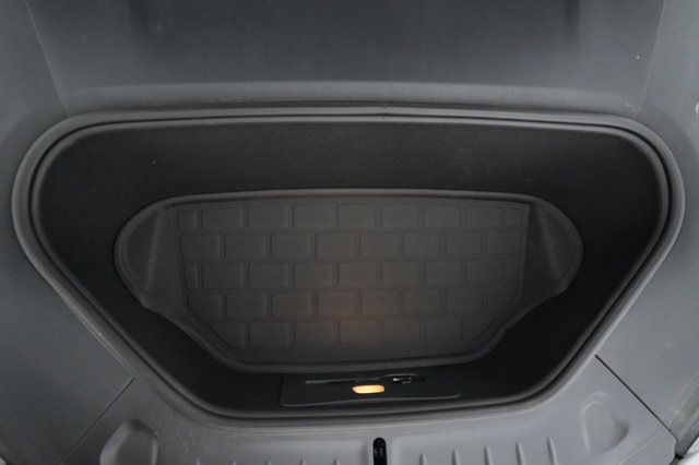 2023 Tesla Model S — photo 23 of 24