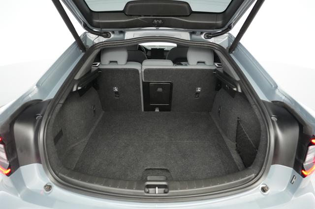 2022 Polestar 2 — photo 6 of 22