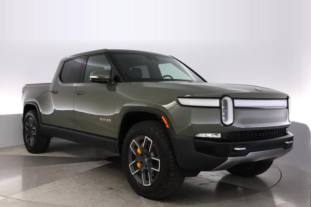 2022 Rivian R1T — photo 10 of 27