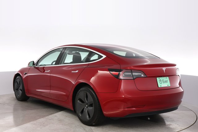 2018 Tesla Model 3 — photo 13 of 24