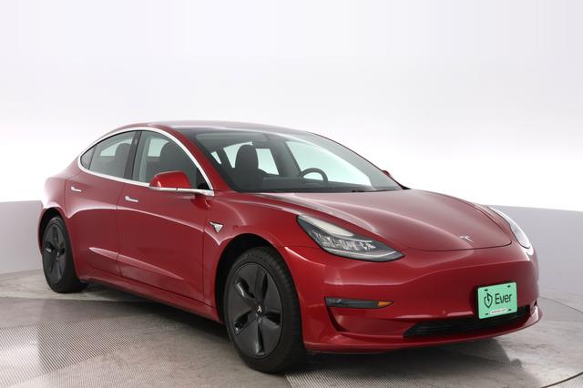 2018 Tesla Model 3 — photo 10 of 24