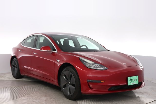 2018 Tesla Model 3 — photo 10 of 24