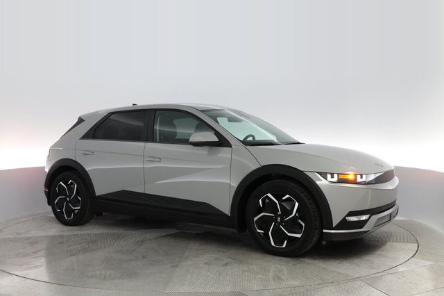 2023 Hyundai IONIQ 5 — photo 9 of 31
