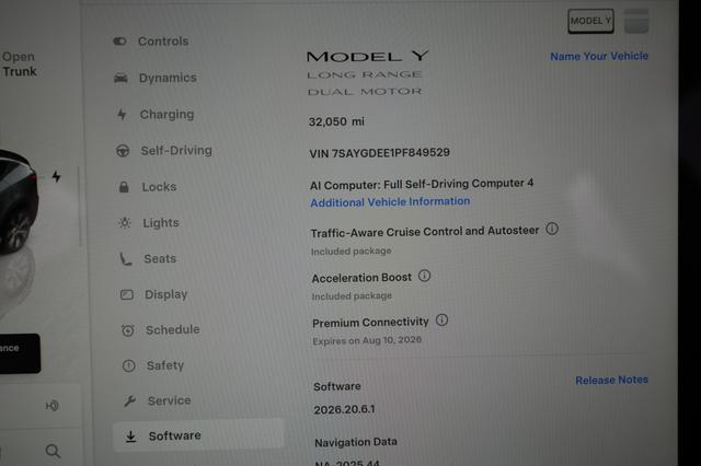 2023 Tesla Model Y — photo 5 of 30