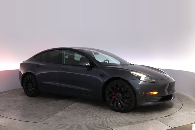 2023 Tesla Model 3 — photo 11 of 22