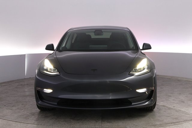 2023 Tesla Model 3 — photo 9 of 22