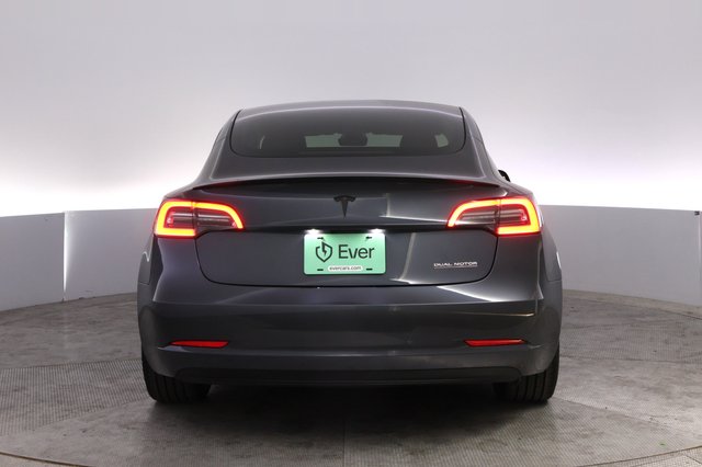 2023 Tesla Model 3 — photo 12 of 22