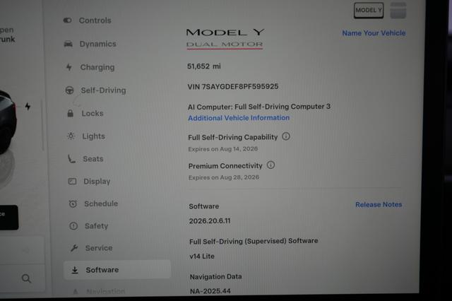 2023 Tesla Model Y — photo 5 of 26