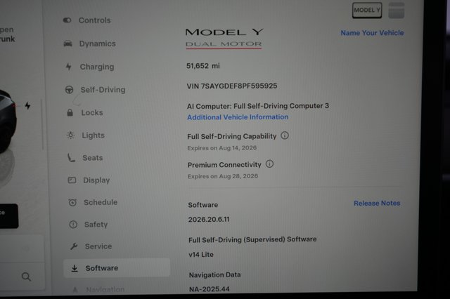 2023 Tesla Model Y — photo 5 of 26