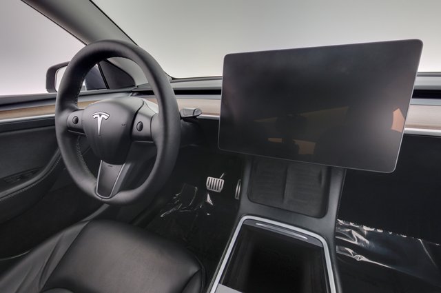 2023 Tesla Model Y — photo 20 of 26