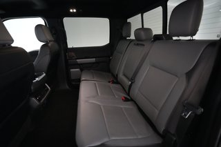2022 Ford F-150 Lightning — photo 13 of 17