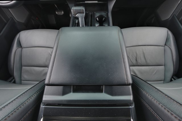 2022 Ford F-150 Lightning — photo 15 of 17