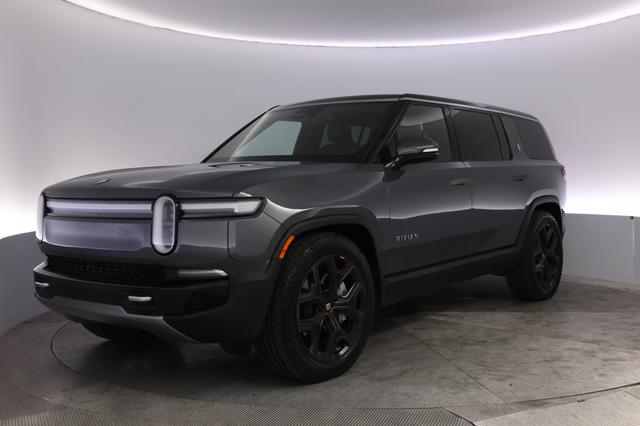 2025 Rivian R1S — VIN 7PDSGBBA2SN050967