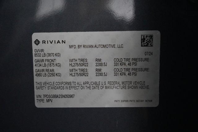 2025 Rivian R1S — photo 30 of 30