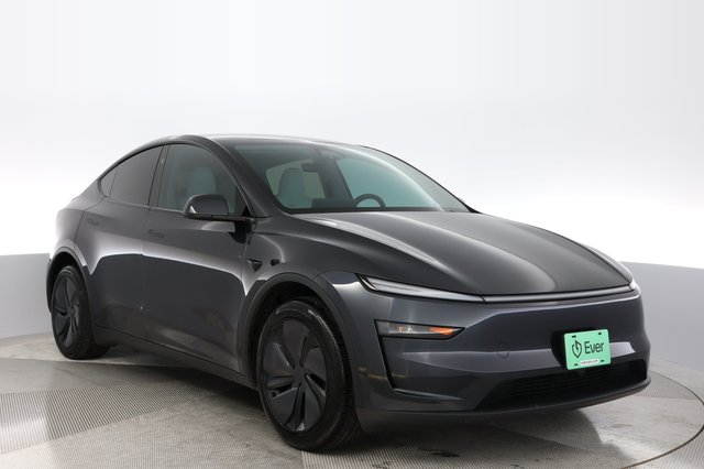 2026 Tesla Model Y — photo 9 of 20