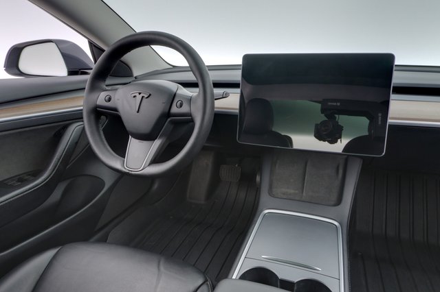 2022 Tesla Model 3 — photo 20 of 24