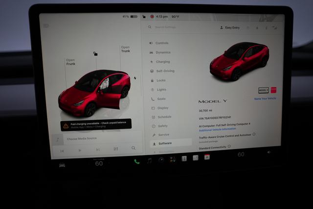 2024 Tesla Model Y — photo 5 of 23