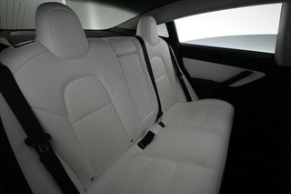 2020 Tesla Model 3 — photo 4 of 25
