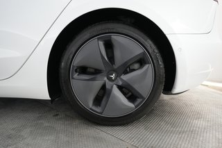 2020 Tesla Model 3 — photo 7 of 25