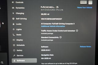 2021 Tesla Model 3 — photo 5 of 24