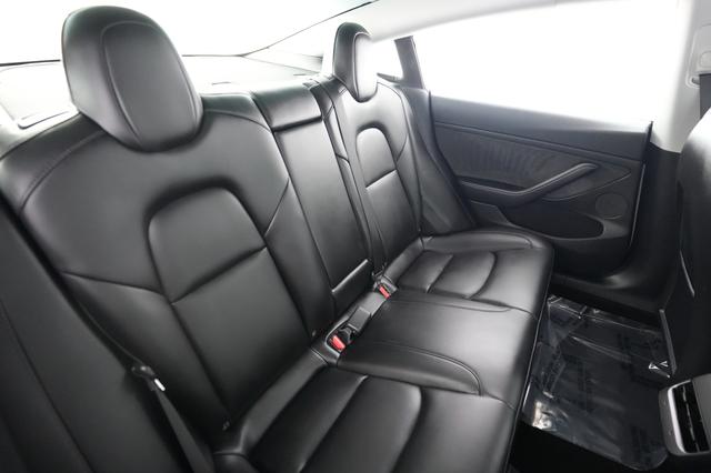 2021 Tesla Model 3 — photo 4 of 24
