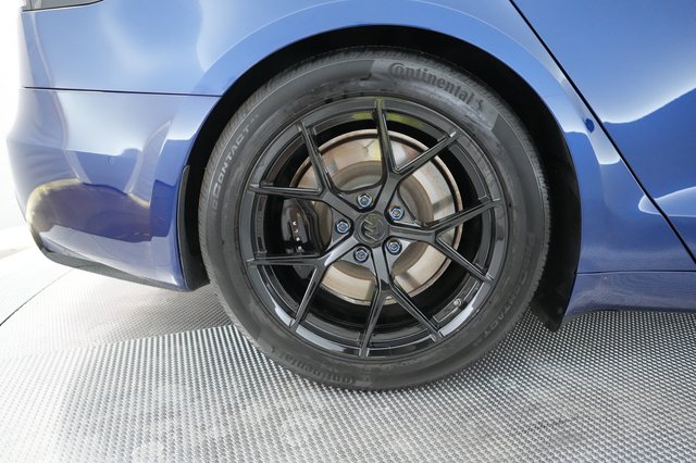 2022 Tesla Model S — photo 15 of 22