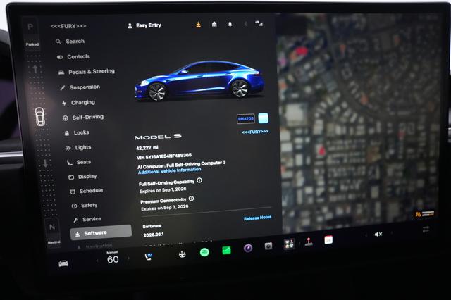 2022 Tesla Model S — photo 5 of 22