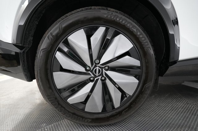 2025 Nissan Ariya — photo 15 of 22