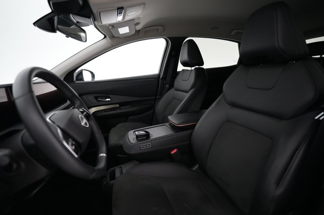 2025 Nissan Ariya — photo 3 of 22