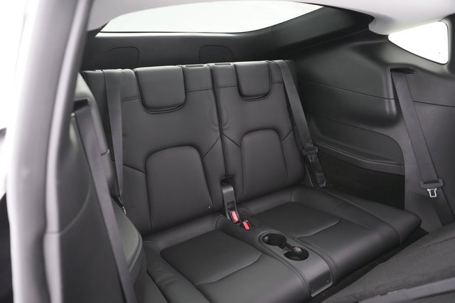 2025 Tesla Model Y — photo 20 of 26