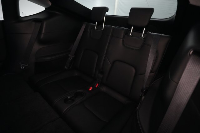 2025 Tesla Model Y — photo 20 of 25