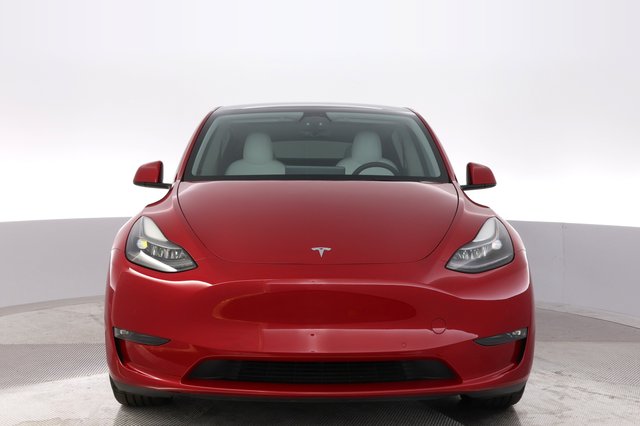 2022 Tesla Model Y — photo 9 of 23