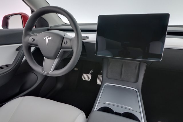 2022 Tesla Model Y — photo 20 of 23